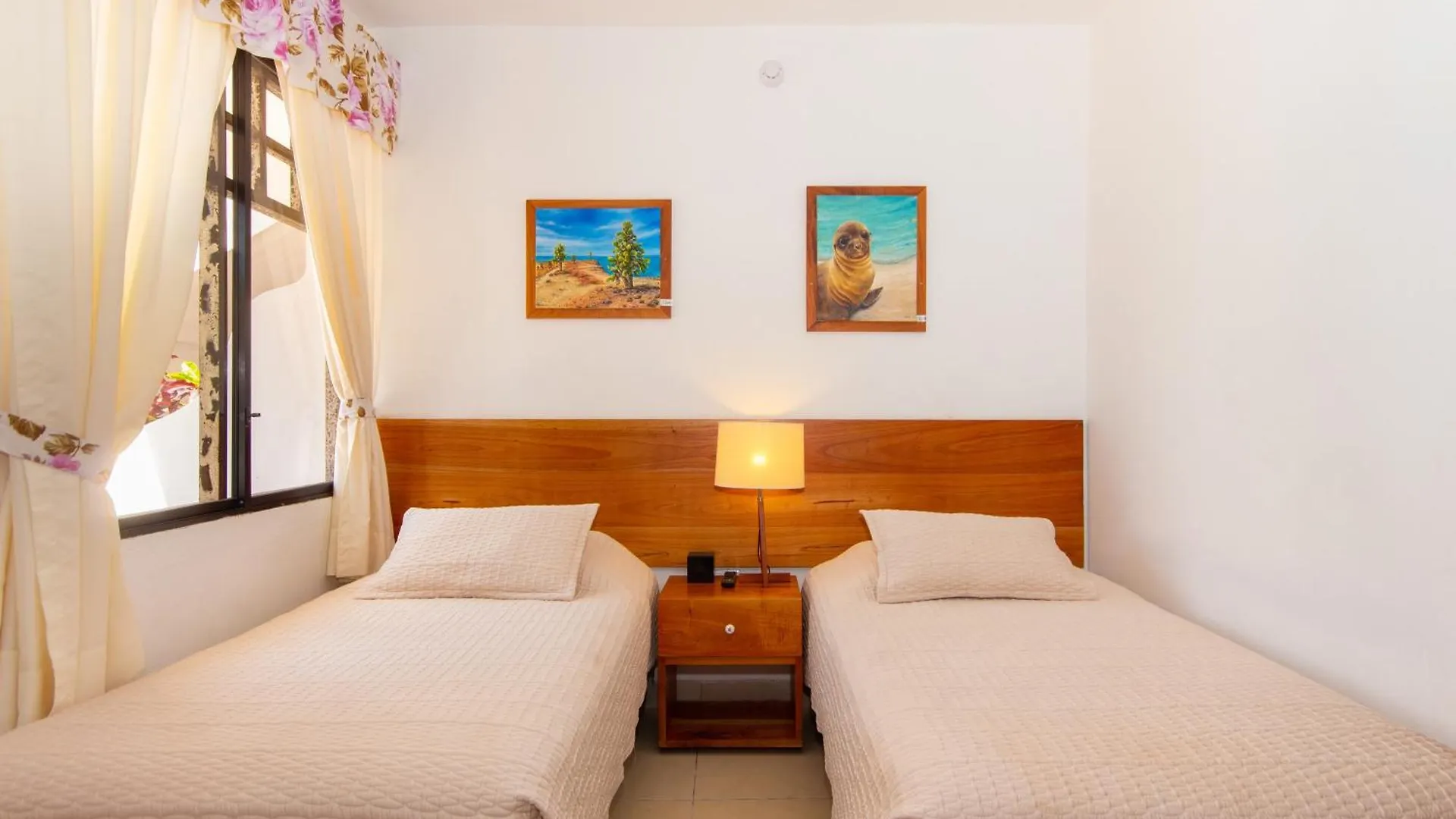 Hotel Fiesta Puerto Ayora  Ecuador